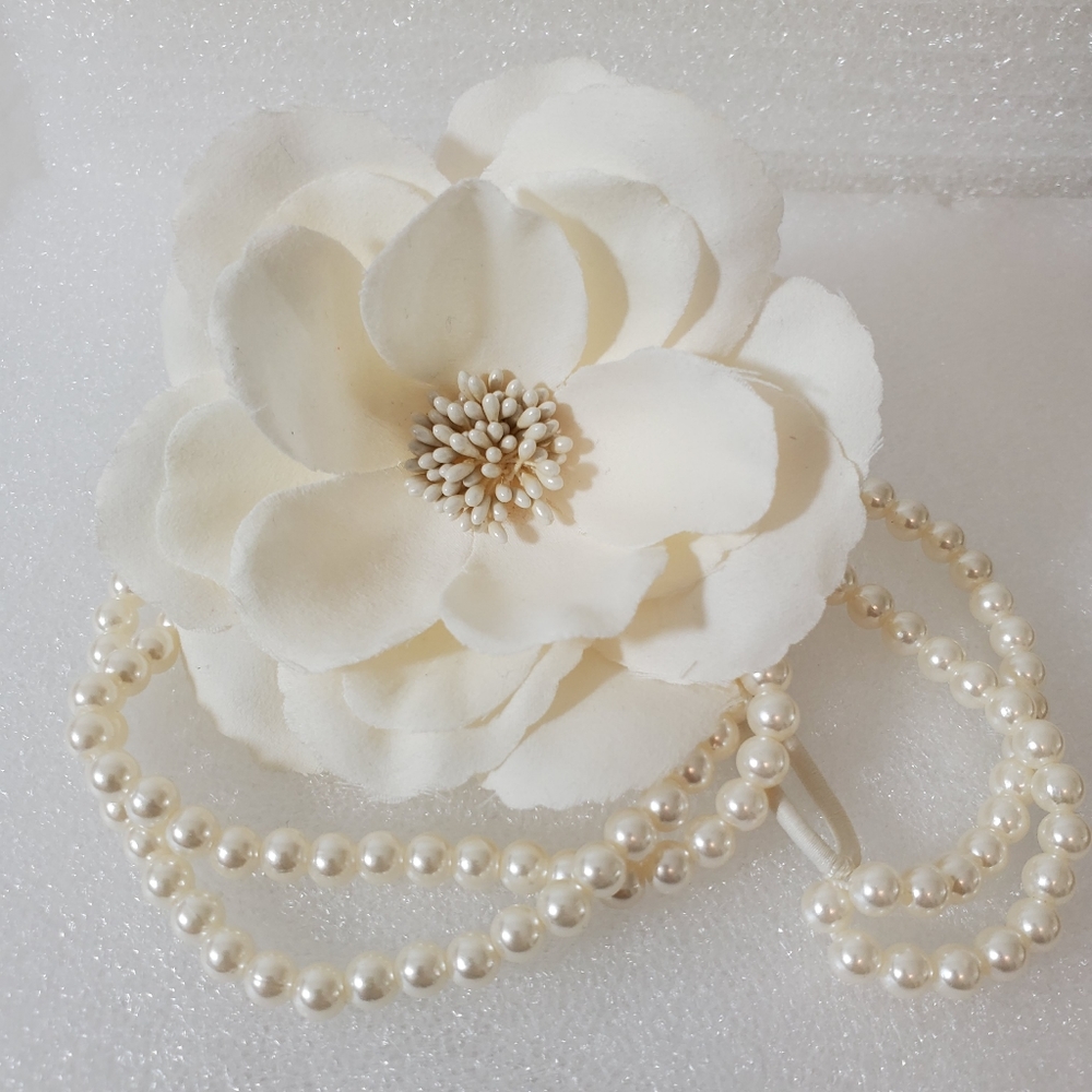 Ivory Flower/Peony and Faux Pearl Hairband